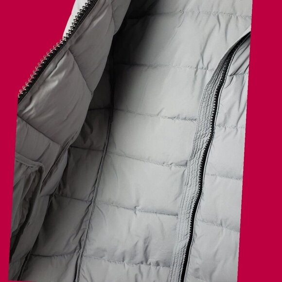 Andrew Marc Womens Parka Jacket Fur Lined Hood Jacket Zip Pockets Silver Xlarge - Picture 8 of 16